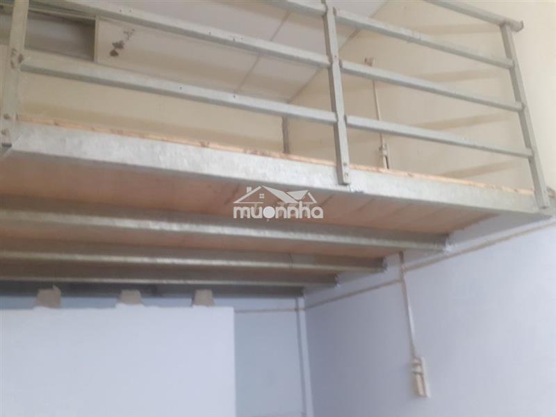 1 phòng 25m2 có gác lối đi riêng, vị trí mặt tiền đường an dương vương