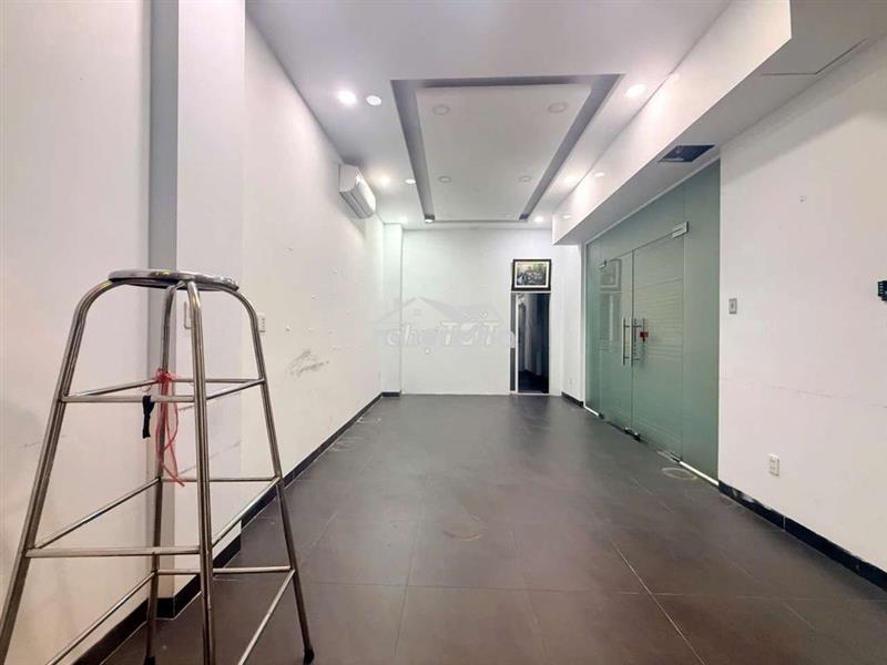 Cho thuê văn phòng góc 2 mặt tiền an phú
