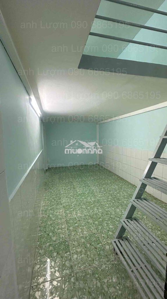 Nhà cho thuê nguyên căn - trống - mới sơn sửa - 4