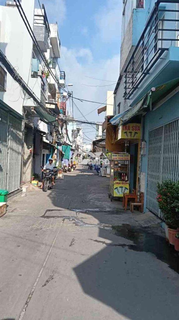Mặt tiền kênh doanh ngay lê văn quới ngay chợ bình long đường 8m - 2