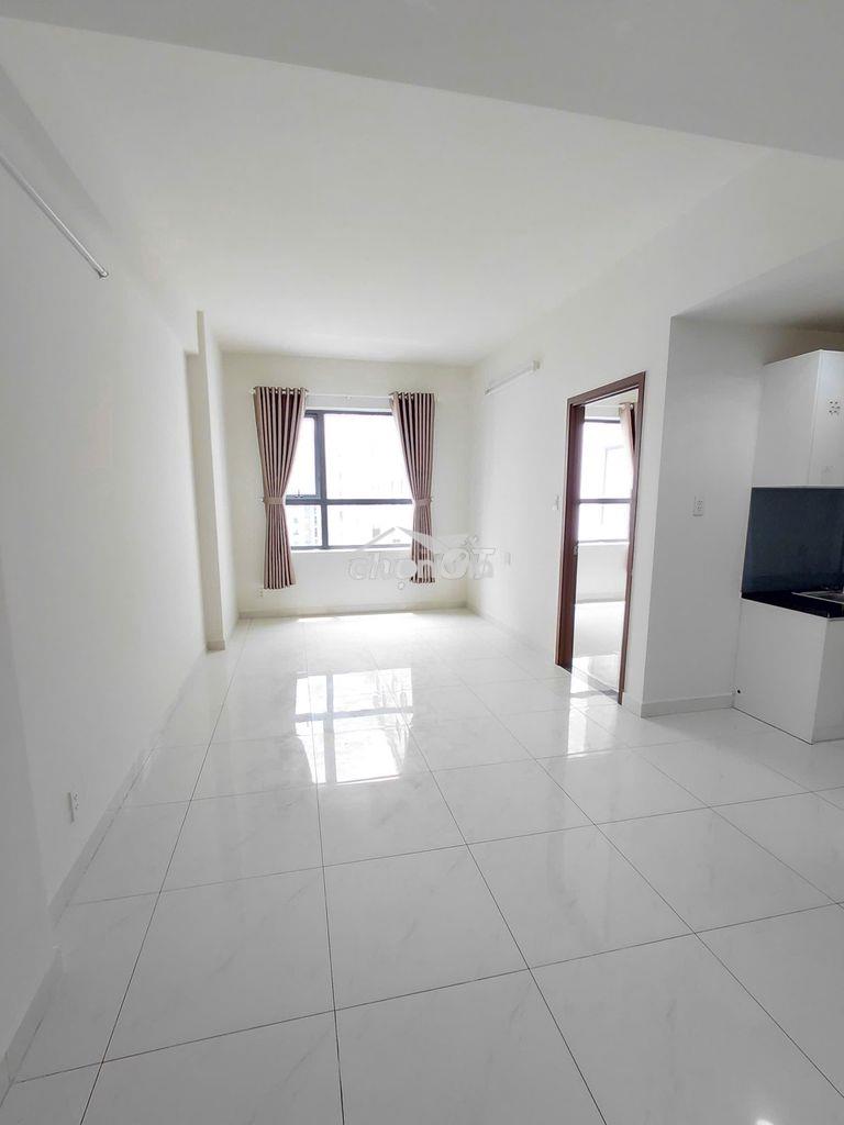 Bán căn hộ 2pn 2wc, dt 65m2, chung cư green river quận 8