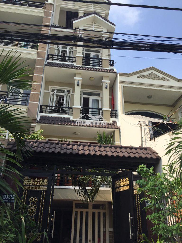 Cho thuê phòng có gác gần nhà ga t3, etown cộng hòa tân bình