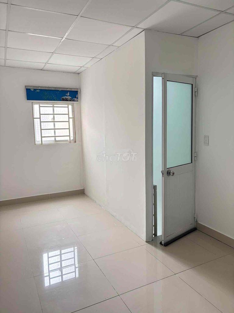 🏡Nhà 2 tầng - sổ vuông - trung tâm bình thạnh - nhỉnh 2 tỷ - 4