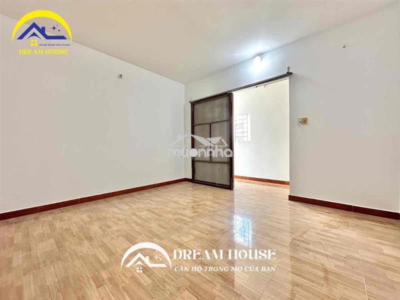 Phòng trọ nhỏ gọn, chỉ tính điện gần cao đẳng y dược