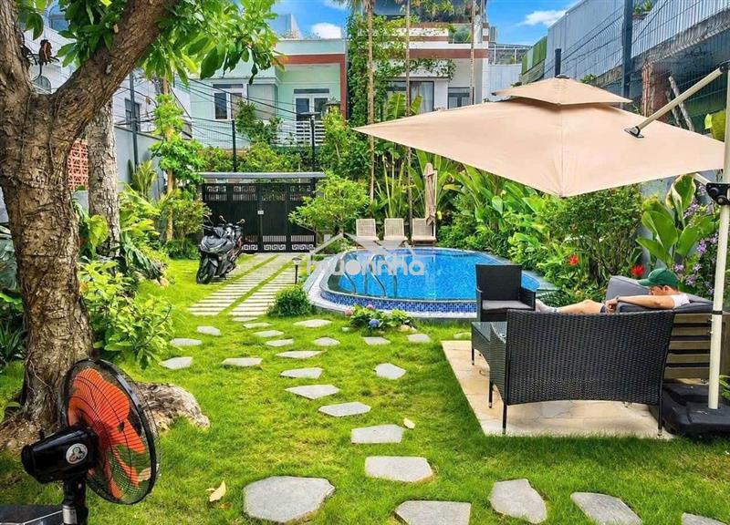 Cho thuê villa an thượng gần biển siêu đẹp
