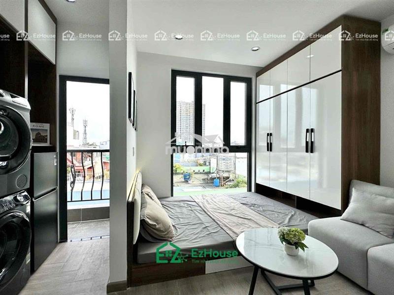 Stuido full nội thất - ban công mới xây - ngay đầm sen
