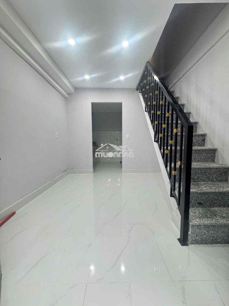 Cho thuê nhà q4 nhà mới xấy - 3