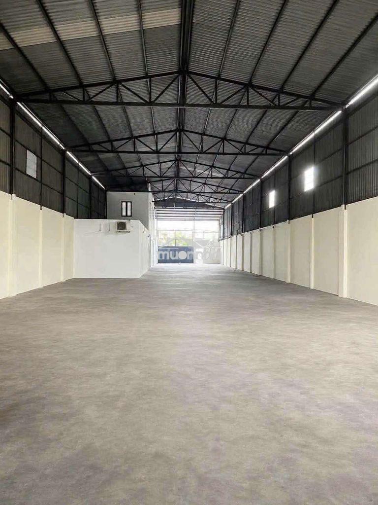 Cho thuê xưởng 1000m2 giá thuê 60 triẹu/ tháng - 2
