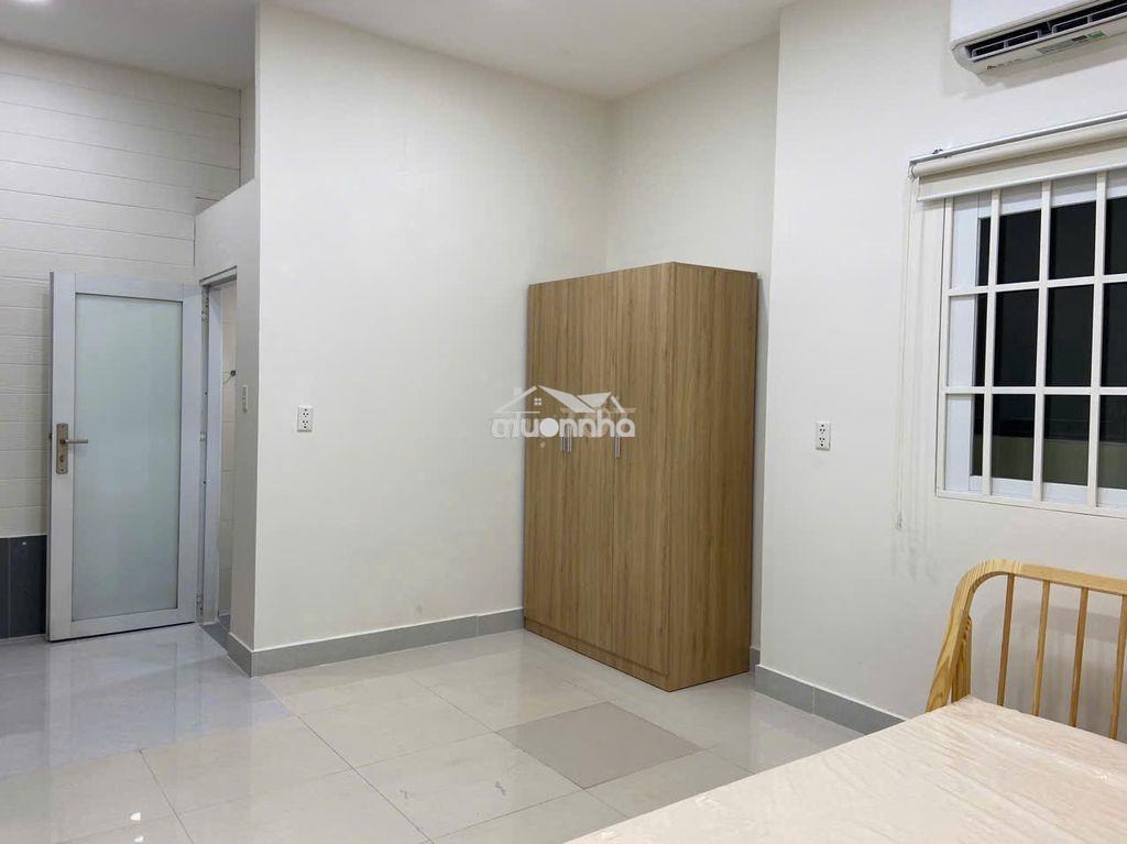 Phòng mới, đủ nội thất, bếp riêng huỳnh văn bánh phú nhuận - 2