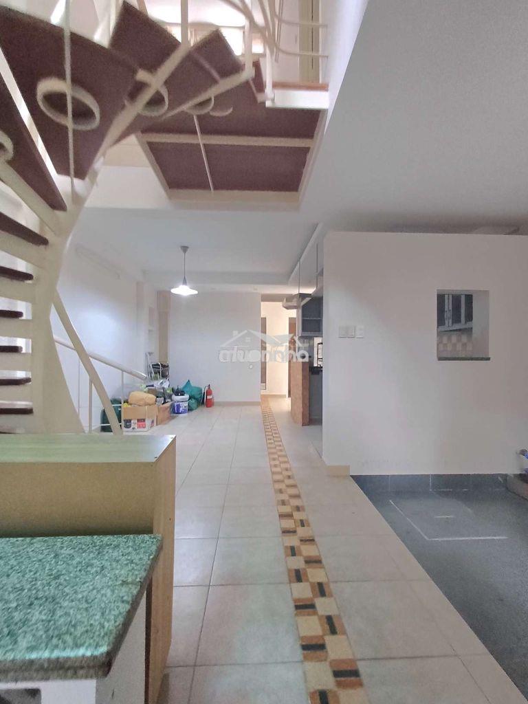 Nhà sân thoáng hxh nguyễn hồng đào 5,4 x 21m 3 phòng 3 máy lạnh - 4