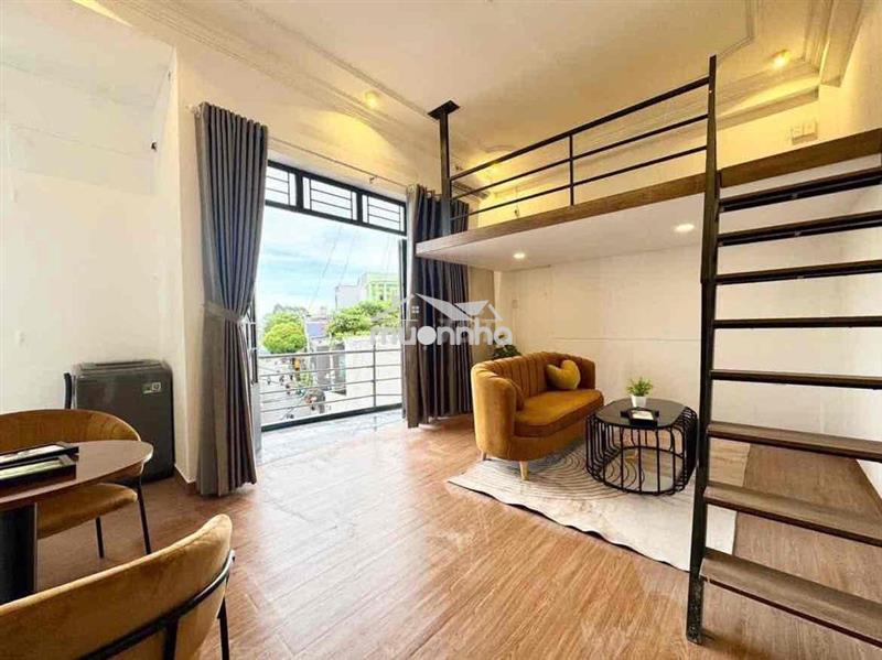 Cho thuê phòng có gác ban công full nội thất gần đh sài gòn đh kinh te