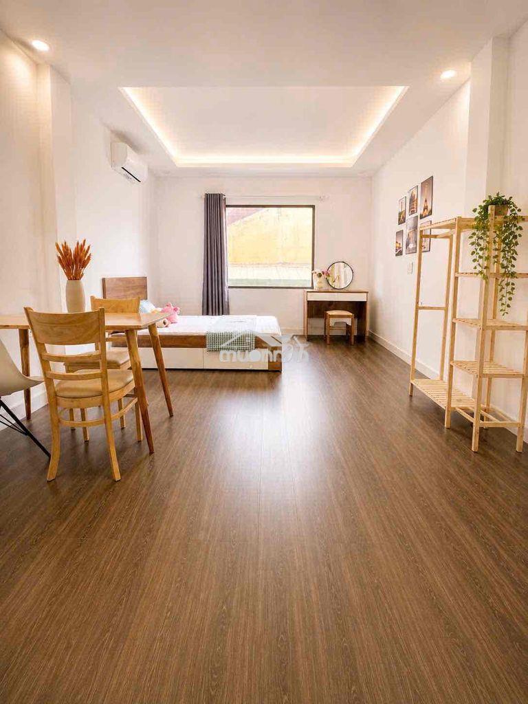 Cho thuê studio cửa sổ trời full nội thất ngay phan xích long
