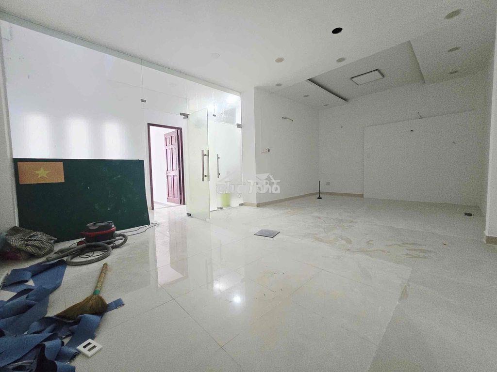 Cho thuê nhà góc 2 mt ngang 8m 4 lầu 6pn nguyễn kiệm phú nhuận 45tr/th - 2