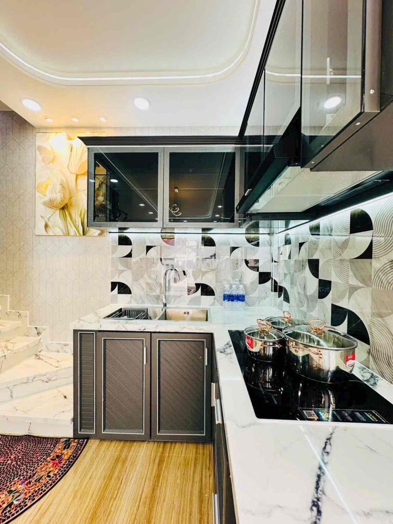 🔥 4,5 tỷ | hxh đầu cửa – lô góc gò vấp | 30m² | dtsd 60m² | 4 - 4