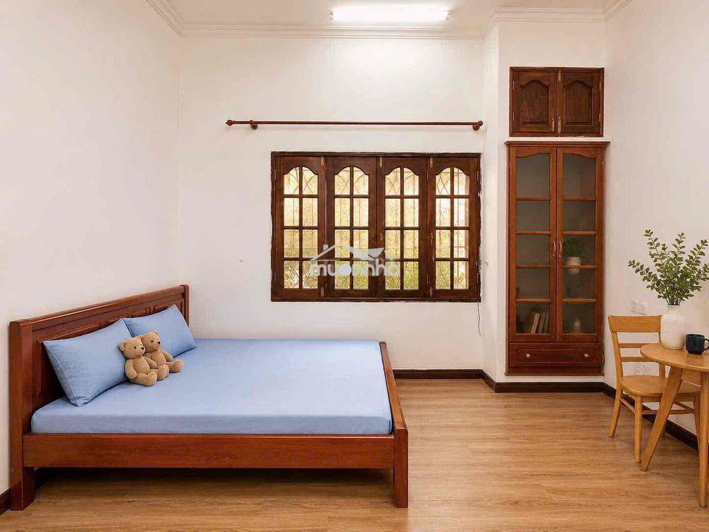 Studio rộng 30m2 ngay sân bay - full nội thất cửa sổ trời - 2