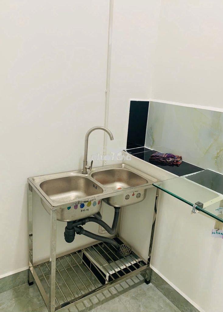 Căn hộ dịch vụ 8x3,6m đường số 12b cư xá ngân hàng q7 cũ, có thang máy - Ảnh 2