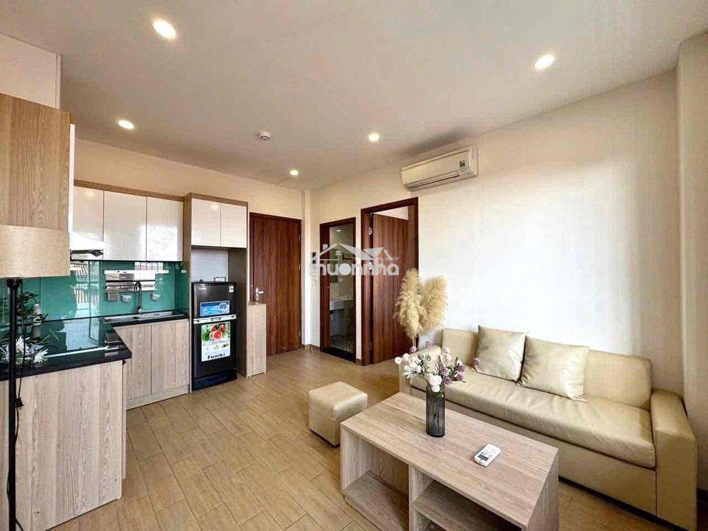 Căn hộ 1 phòng ngủ 40m2 full nội thất cao cấp - ngay sân bay - 2
