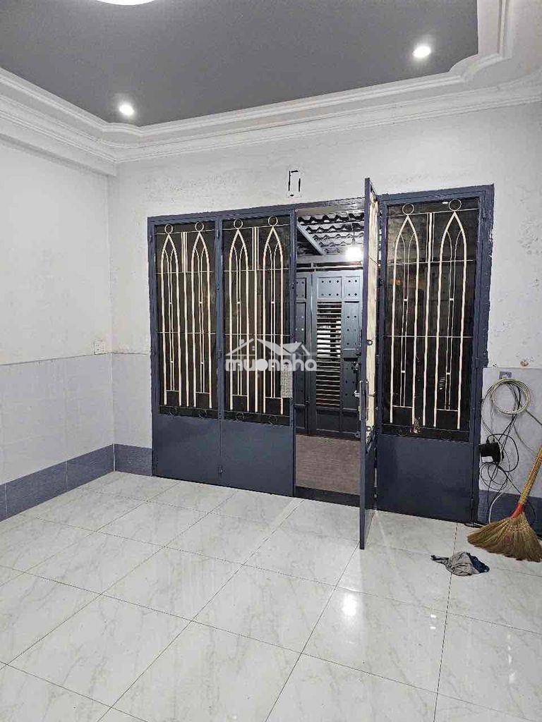 Giá thuê : 9tr/1 tháng  cho thuê nhà đường bùi quang là p12 q. gò vấp