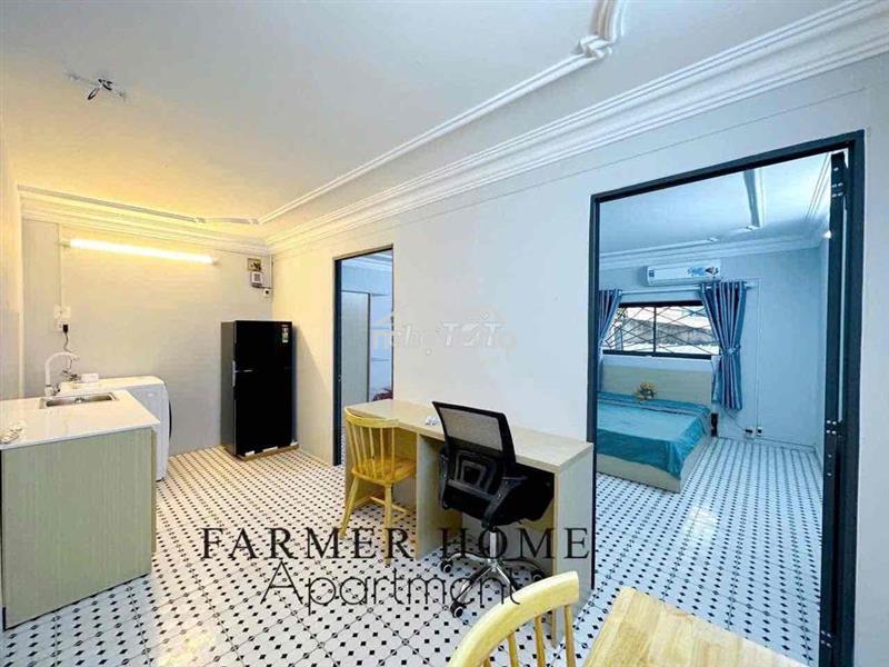 Căn hộ luxubu 2pn gần vòng xoay dân chủ cmt8