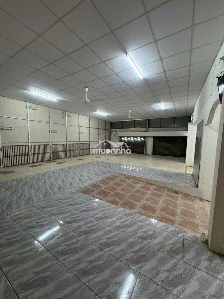 Nhà mặt tiền số 7 vào 10m, đường xe tải, ở hoặc làm kho bãi, tiện nghi - 2