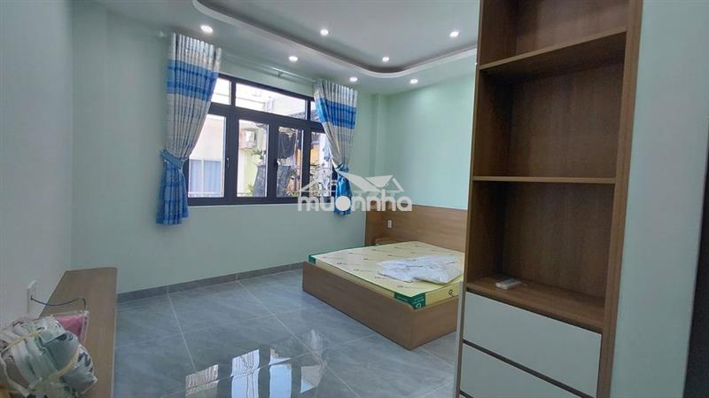 7 tỷ 68m2 đất, nhà 4 tầng, 4 phòng 5 wc có đủ nội thất, hoàn công đủ