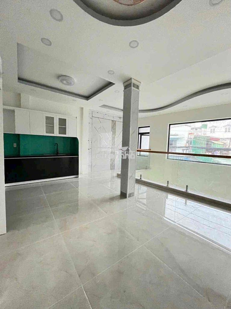 Nhà mtkd lương thế vinh.dt:6.5 x 12m trêt  2lâu st 4pn 4wc - 2