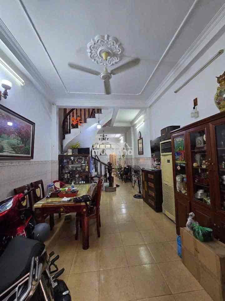 Nhà lầu 4 tầng 5p ngủ hoàn công đủ hẻm 3m sát mặt tiền - 2