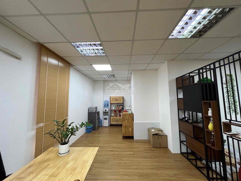 Cho thuê vp trần khánh dư q1,60m2, sẵn fitout, vào làm việc đc ngay - 3