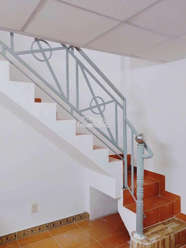 Nhà lửng đúc 2 phòng, tân xuân, hóc môn cho thuê - 4