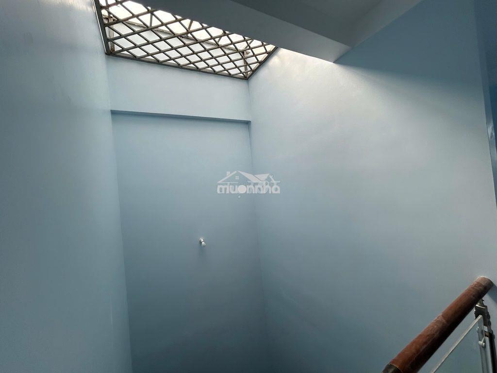 Chính chủ cần thuê nhà nguyên căn - nhà mới sơn sửa đẹp - 3