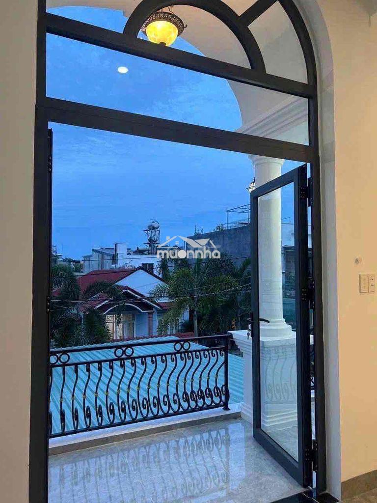 Nhà phú mỹ , thủ dầu một , gần thành phố mới 1 trệt 1 lầu 3pn - 4