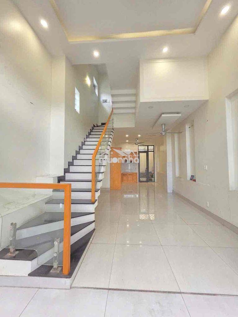 Cho thuê nhà 3 lầu hẻm xe tải sát võ văn ngân ngã tư thủ đức giá 16tr - 2