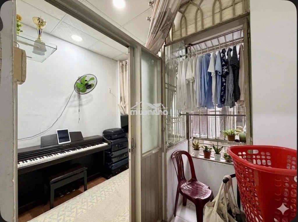Chỉ 3,4 t.ỷ-39m2 - 3 tầng kiên cố👉3,6x11m. sân để xe, 4pn, 2wc. + hẻm - 2