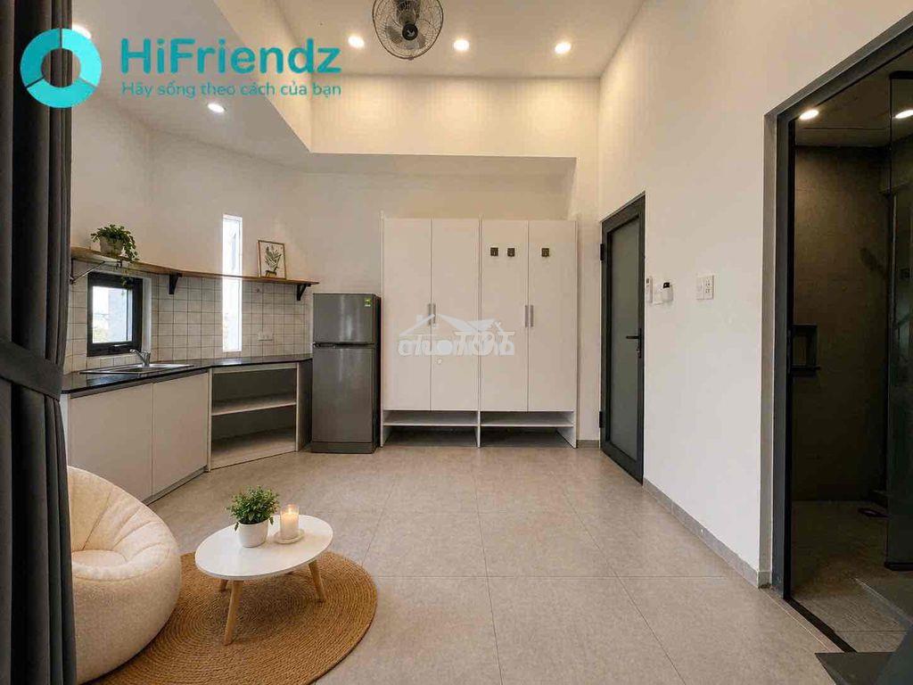 Căn hộ đẹp gác cao giá rẻ ban công rộng 40m2 gần vlu, ulaw, uef,quận 1 - 3