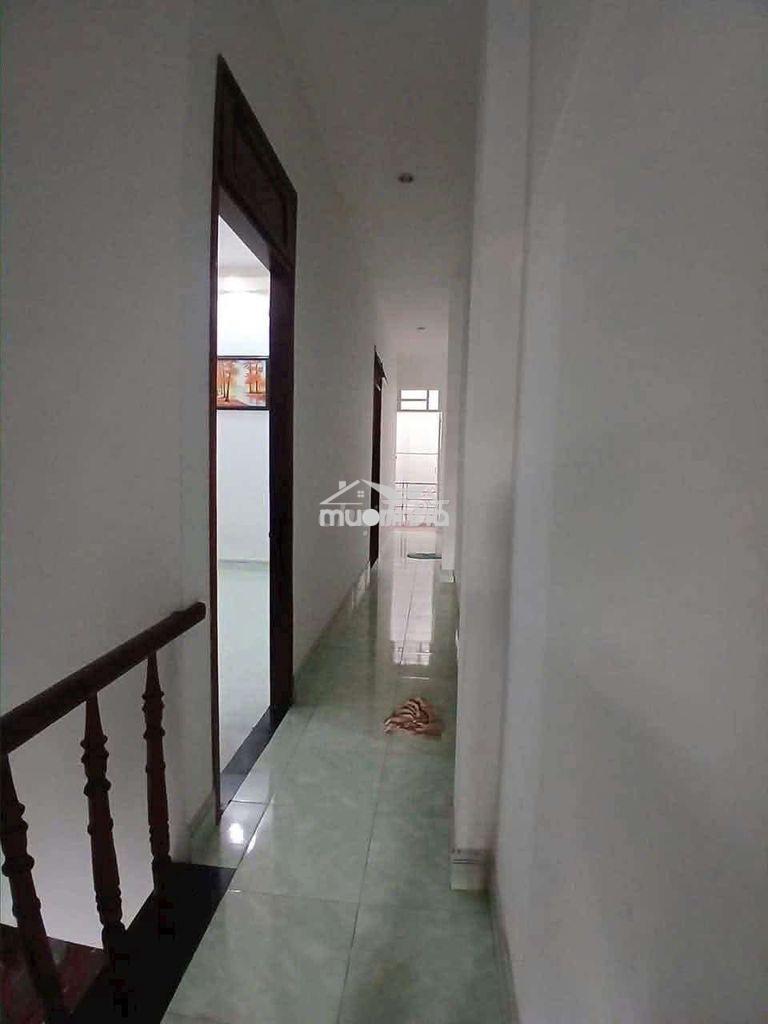 Nhà 3pn.dt .4×20 đúc lầu .liên khu 5-6 bình tân .8tr/th - 4