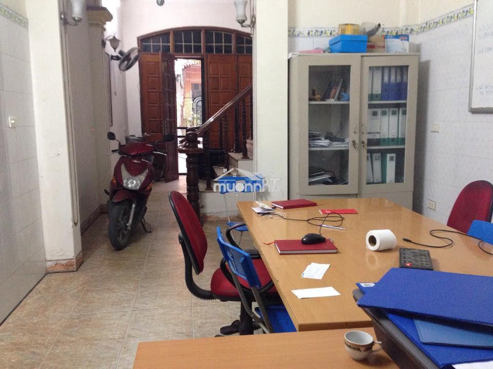 Cho thuê tầng 1 làm văn phòng 50m2 cầu giấy, ô tô đỗ trước cửa - 3