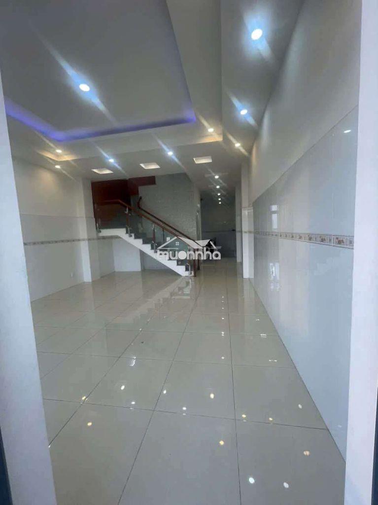 Nhà 3 tấm mặt tiền kinh doanh gần làng đại hoc quốc gia - 2