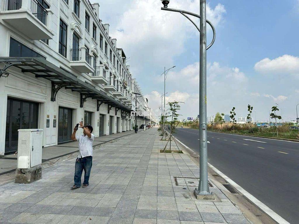 Cho thuê shophouse song hành 45tr - 2