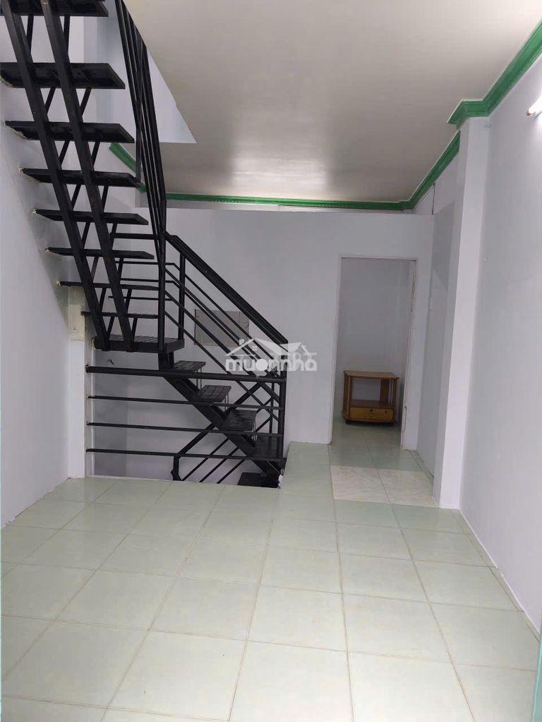 - Nhà đẹp 3 lầu đúc - 3