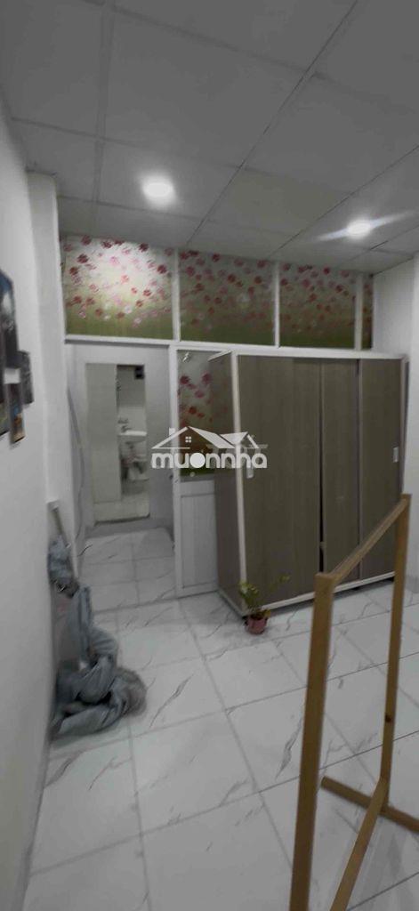 Bán nhà hẻm 137 trần đình xu p.nct q.1 giá chỉ 3,3 tỷ còn tl