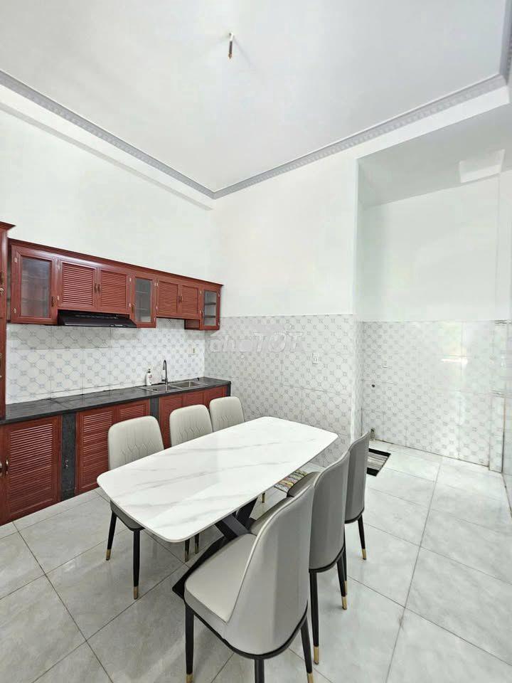 Bán rẻ nhà trệt lầu - sân ô tô kdc gần vincom 550 dĩ an - 4