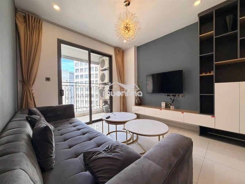 Căn hộ saigon royal 2pn quận 4 – nhà đẹp, gần trung tâm, vào ở ngay