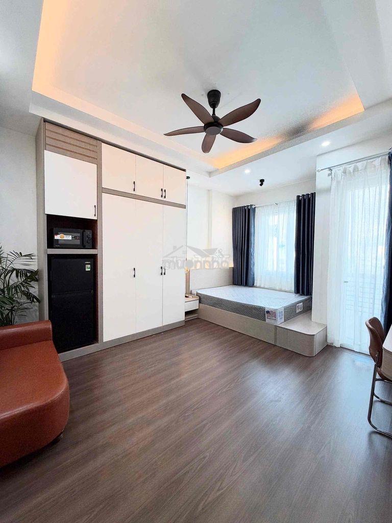 Khai trương căn hộ mới 100%,full nội thất,ngay chợ bến thành,bùi viện