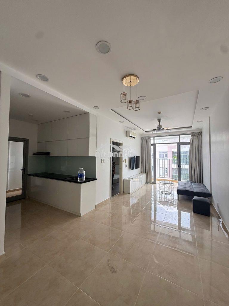 Bán căn hộ luxcity 73m 2pn 2wc sổ hồng lâu dài giá 4,2 tỷ