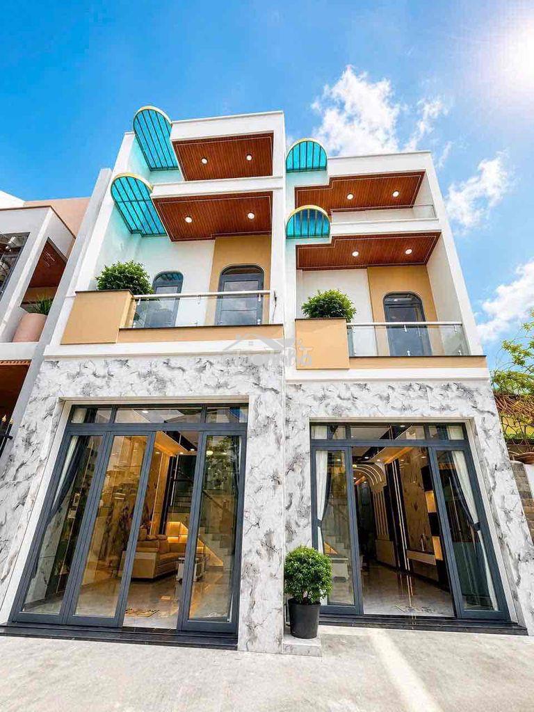 Bán nhà lầu bửu hoàn công hoà hẻm 1 xẹt