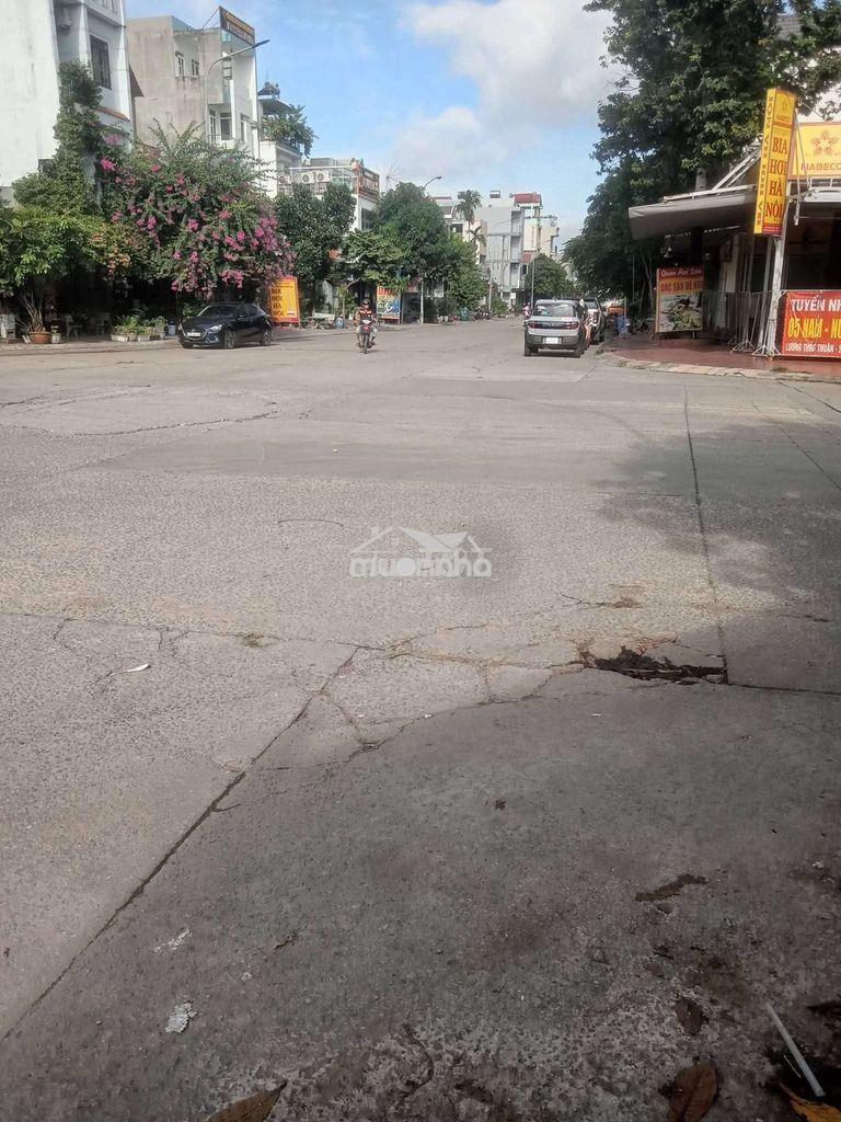 Cho thuê nhà ngay wincom ngã tư 550 phường dĩ an - 3