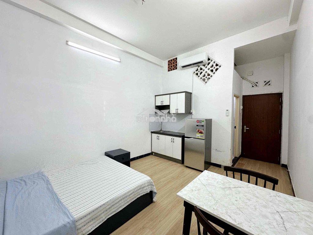 Vừa trống studio cửa sổ  ngay trung tâm q10 - trung tâm các trường đh - 4