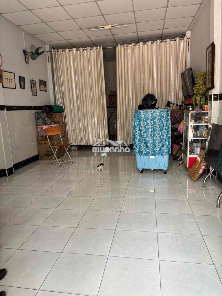 Nhà thuê khu vực hẻm c4 phạm hùng
