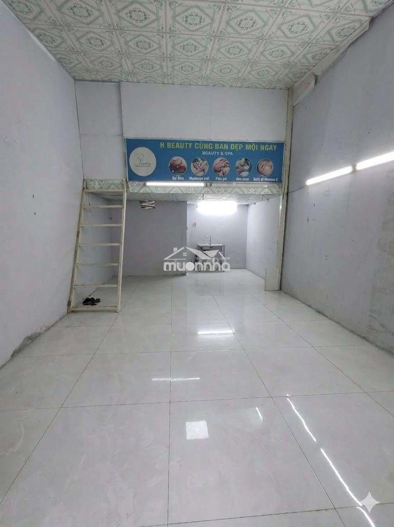 Nhà vừa ở vừa kinh doanh - 4