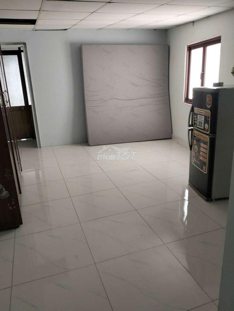 Cho thuê 1phòng trọ full nội thất dt 24m² có ban công, bếp và xe dưới - 3